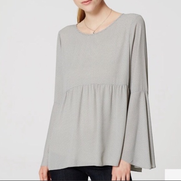 LOFT Tops - LOFT Bell Sleeve Top